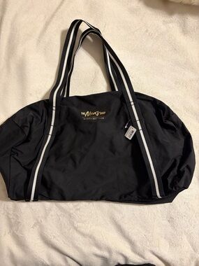 Bath & Body Works Men’s Shop Duffle Bag-Black NWT